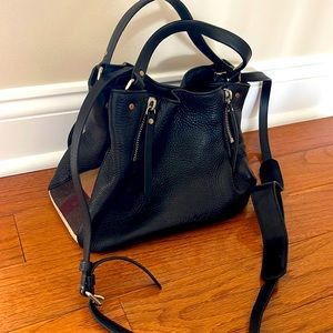 Burberry London women’s black leather crossbody purse